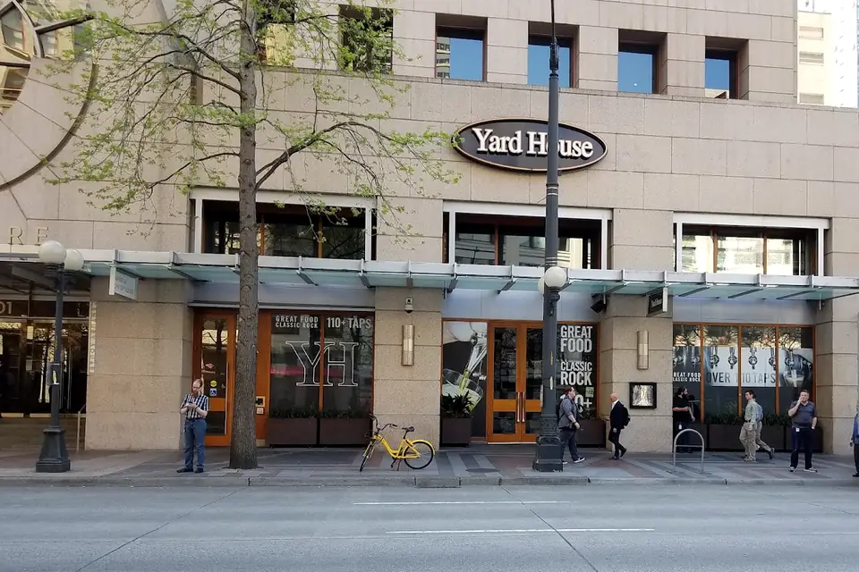 Yard House